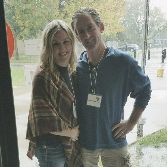 Profile Picture of Jodi Vandenheuvel (@jojovan5) on Poshmark