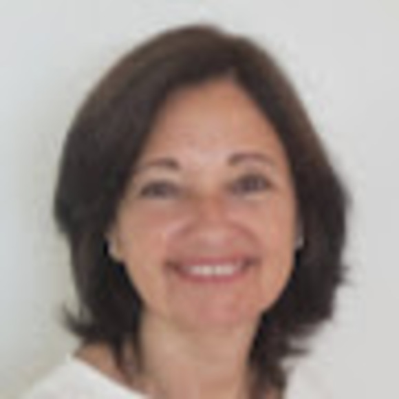 Profile Picture of Mariana Saslafsky (@msaslafsky) on Poshmark
