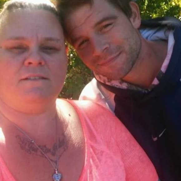 Profile Picture of Mistydawn Smart (@carleyrosebud) on Poshmark