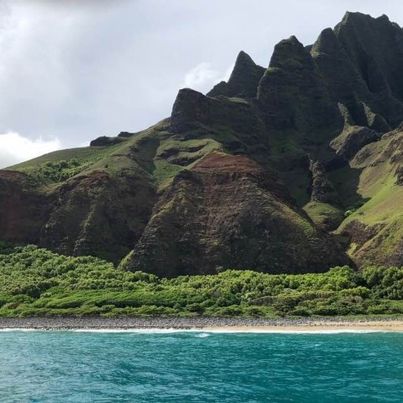 Profile Picture of Myra Makelim (@themakelims) on Poshmark