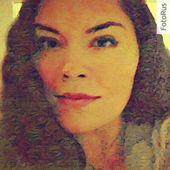 Profile Picture of Odilie Stenard (@odilie) on Poshmark