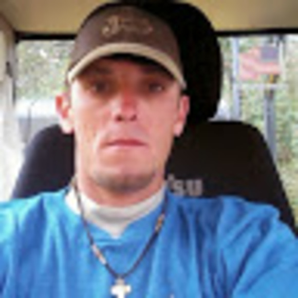 Profile Picture of Kenneth Savage (@kennethsavage22) on Poshmark