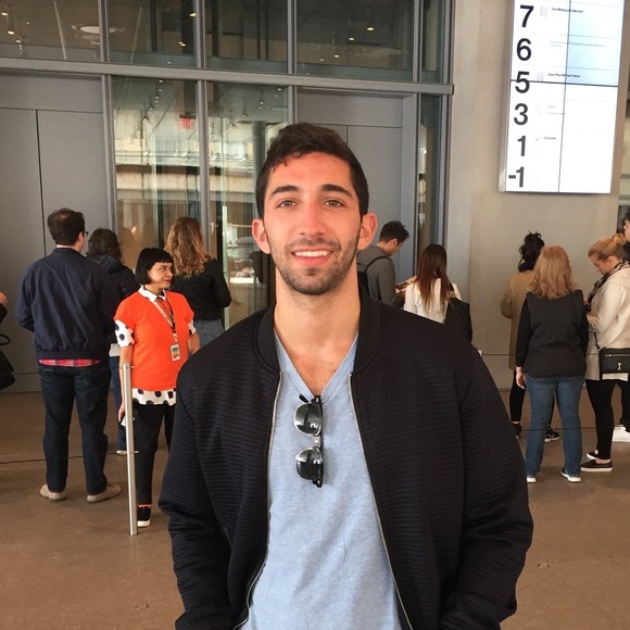 Profile Picture of Brian Lowenstein (@lionstone) on Poshmark