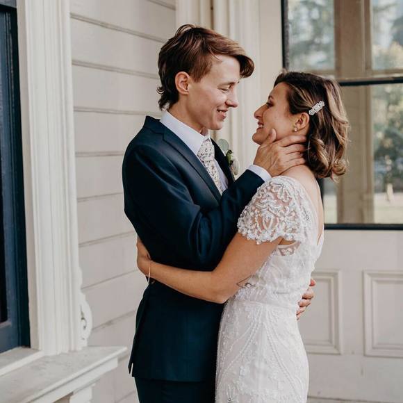 Profile Picture of Tara Springer (@taraspringer) on Poshmark