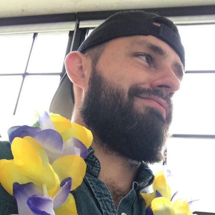 Profile Picture of   Josh Tomey (@joshtomey)... (@joshtomey) on Tiktok