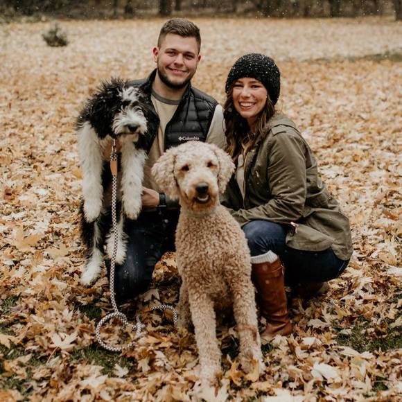 Profile Picture of Andrew Prueter (@andrewp355) on Poshmark
