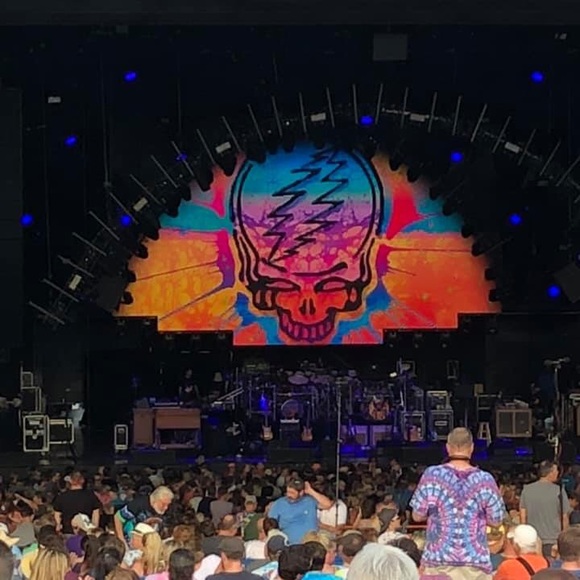 Profile Picture of Brian Brady (@bcbrady73) on Poshmark