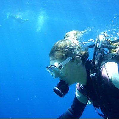Profile Picture of Chloe Coates (@cchloe16) on Twitter