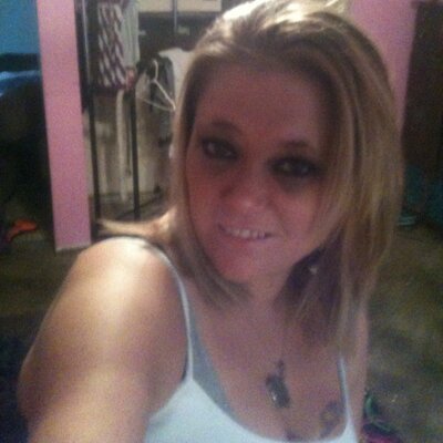 Profile Picture of Angie Mowery (@HarleyGirl1176) on Twitter