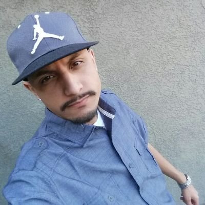Profile Picture of Alex Palacio (@alexpalacio61) on Twitter