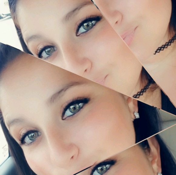 Profile Picture of Valerie Baydar (@princessahoney) on Poshmark