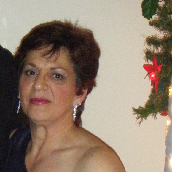Profile Picture of Joan Corradetti (@joancorradetti) on Poshmark