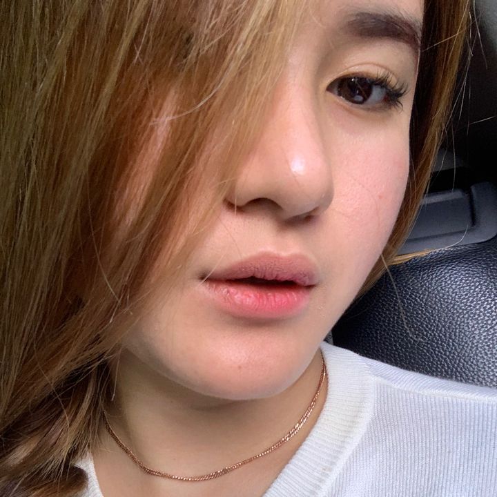 Profile Picture of Miraa 🍓 (@beverlyeli) on Tiktok