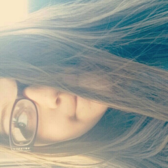 Sarah Walls - Poshmark Profile Picture of Sarah Walls (@wallssarah645) on Poshmark