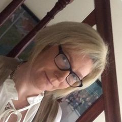 Profile Picture of Sharon Nesbitt (@sharonnesbitt3) on Tiktok