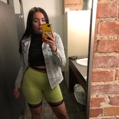 Profile Picture of Katie Brauer (@brauekat) on Twitter