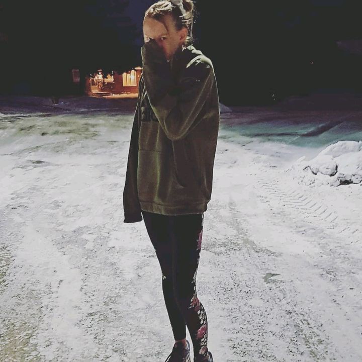 Profile Picture of Amber Neufeld (@amberneufeld06) on Tiktok