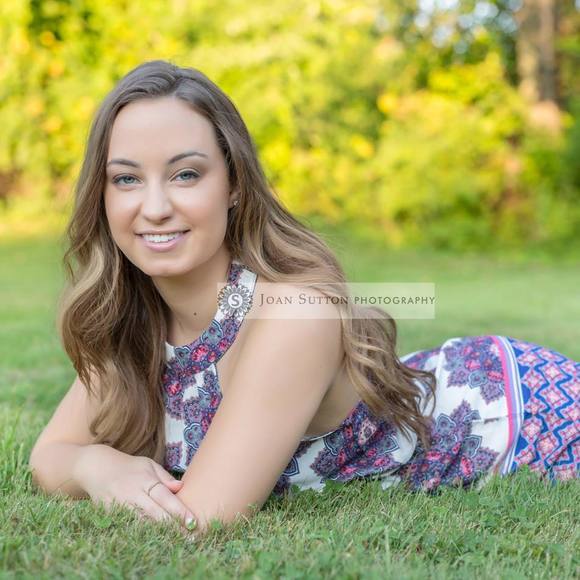 Profile Picture of Julia Richards (@juliarichard191) on Poshmark