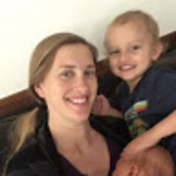 Christie Roniger - Poshmark Profile Picture of Christie Roniger (@cruttl1) on Poshmark