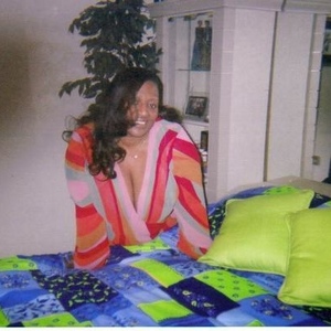 Profile Picture of Lenora Shepard (@heaviedutiecutie) on Myspace
