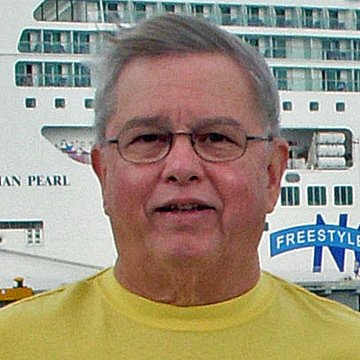 Profile Picture of Dave Manley (@travelisle) on Twitter