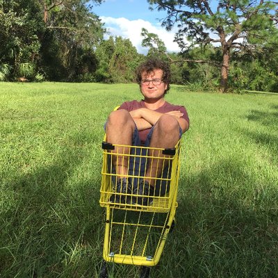 Profile Picture of CSM Podcast (@ChrisShowMiele) on Twitter