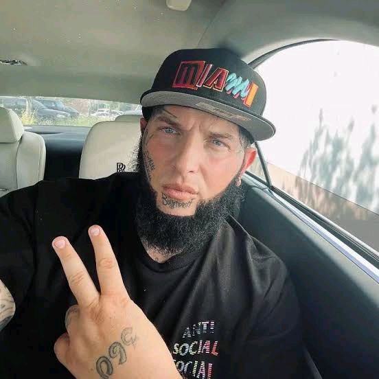 Profile Picture of therealgreatness (@barry_peterson) on Tiktok