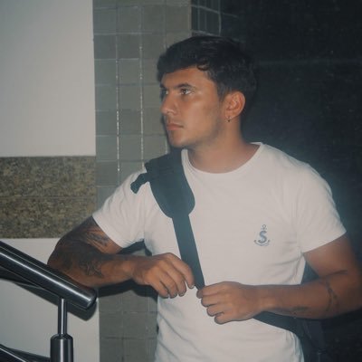 Profile Picture of Lea Ramirez (@learamiirez) on Twitter