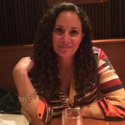 Profile Picture of Tracey Lessard (@thflessard) on Twitter