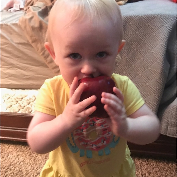 Profile Picture of Jacquelyn Hayes (@jrhayes0216) on Poshmark