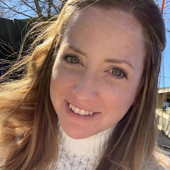 Profile Picture of Meghan Connell (@megc4669) on Poshmark