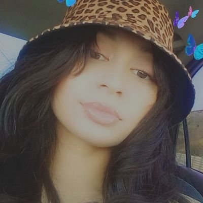 Profile Picture of Elizabeth Aguirre (@lizwithan_e_) on Twitter