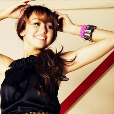 Profile Picture of Shawna Bernotas (@MileyLove_4ever) on Twitter