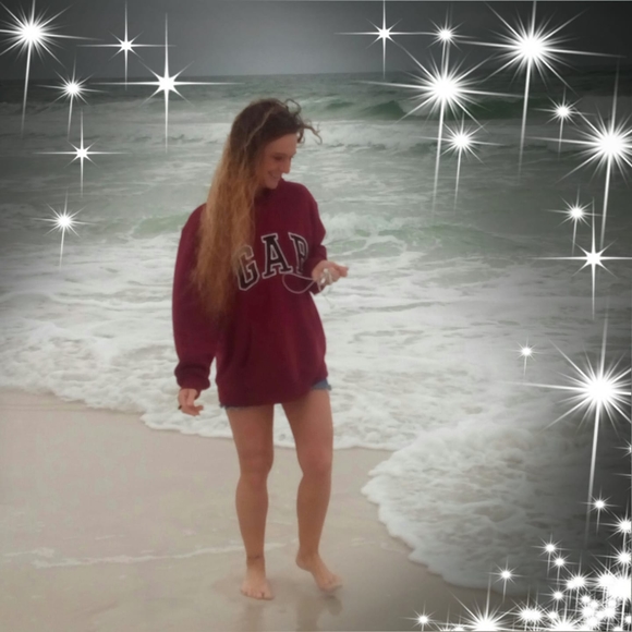 Profile Picture of Tonya Mcdaniel (@tonyanugent16) on Poshmark