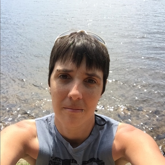 Profile Picture of Stacey Glebus (@sglebus1) on Poshmark