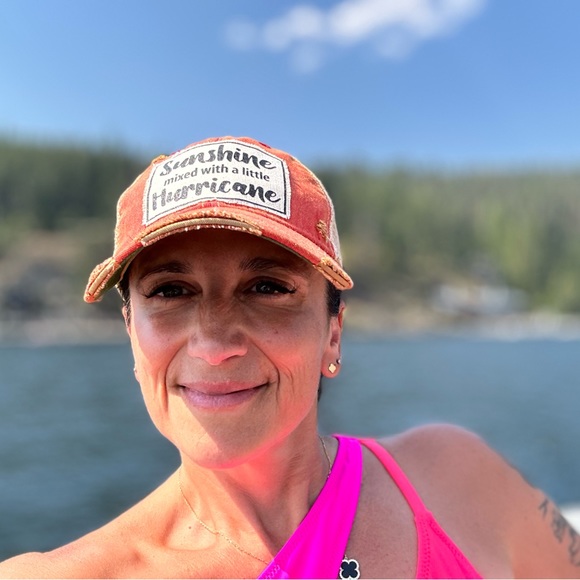 Profile Picture of Mary Minutella (@1972mini) on Poshmark