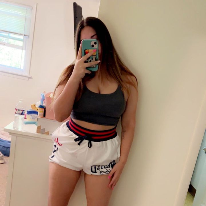 Profile Picture of Julianna (@juliannasipel1) on Tiktok