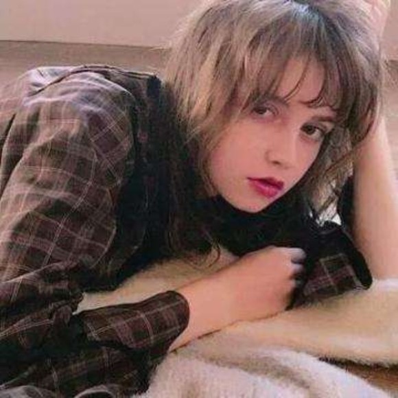 Profile Picture of Wardnerr Usling06 (@wardnerrusling) on Poshmark