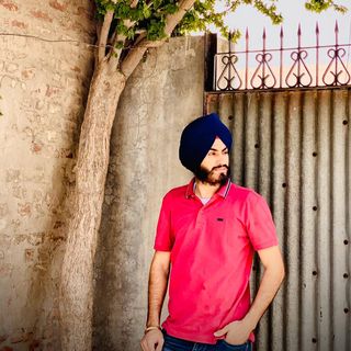 Profile Picture of Simrat Dhaliwal (simrat) (@simratsingh.dhaliwal.1) on Facebook