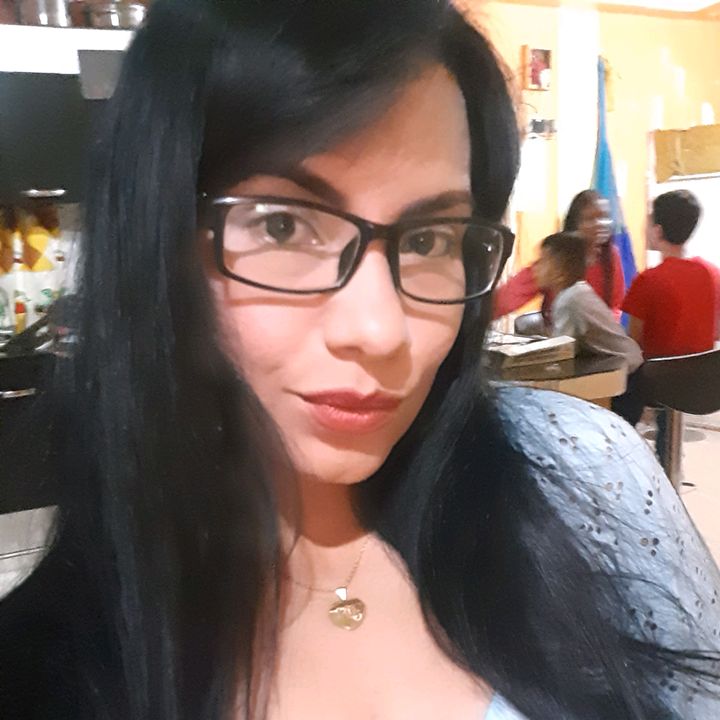 Profile Picture of Hazel Gonzalez (@hazelgonzalez933) on Tiktok