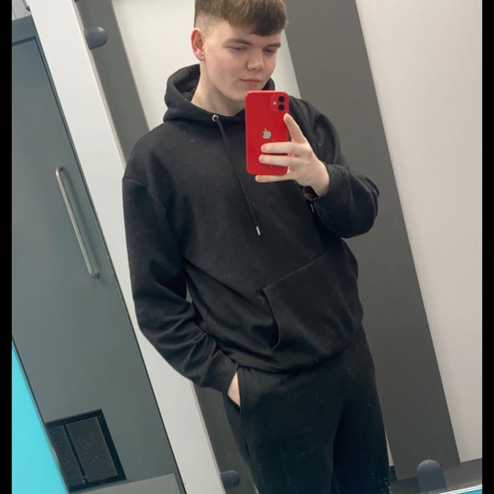 Profile Picture of Andrew Tulloch (@andrewtulloch) on Tiktok