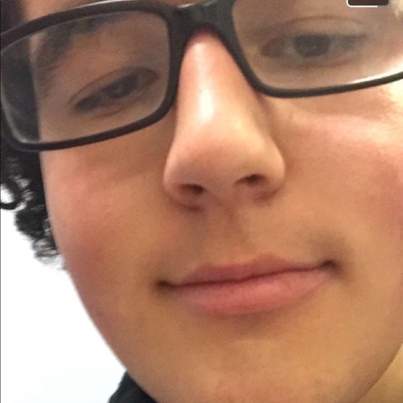 Profile Picture of Benjamin Nace (@bennace) on Poshmark