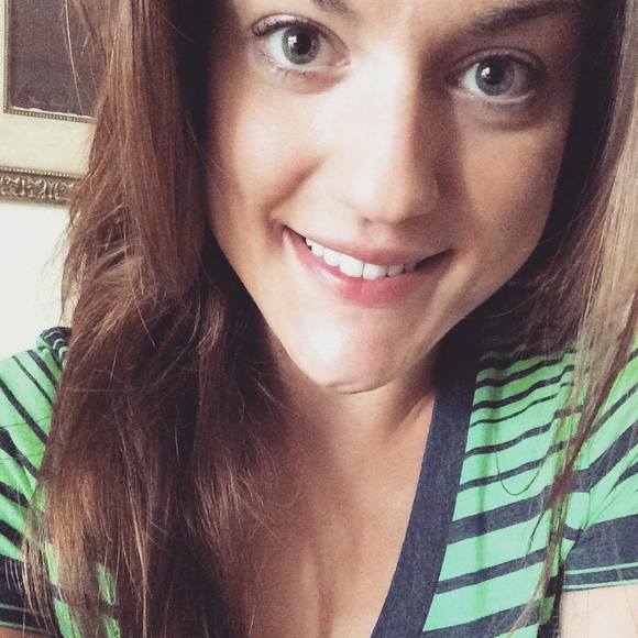Profile Picture of Katie Caspers (@katie31528) on Poshmark