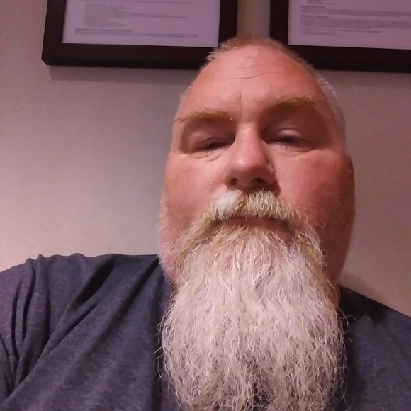 Profile Picture of Danny Crain (@dannycrain) on Poshmark