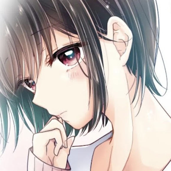 Profile Picture of Tiffany Lamp (@tiffanybluebug) on Poshmark