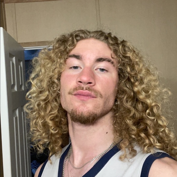 Profile Picture of Bayliss Price (@butchprice) on Poshmark