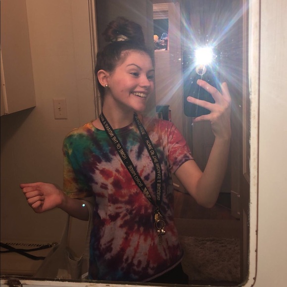 Profile Picture of Grace Hippensteel (@g_hipp) on Poshmark