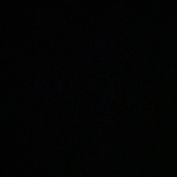 Profile Picture of Kendle Valido (@kendlevalido) on Poshmark