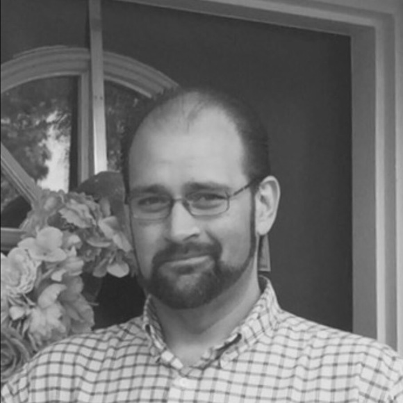 Profile Picture of Christopher Barton (@cbrandonb9428) on Poshmark