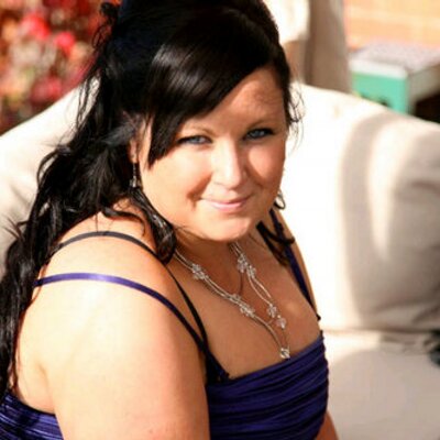 Profile Picture of Jeanette Reid (@jeanettereid2k) on Twitter